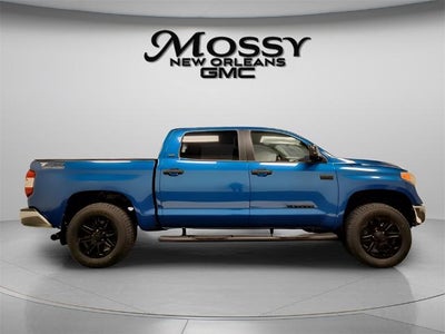 2017 Toyota Tundra 4WD SR5