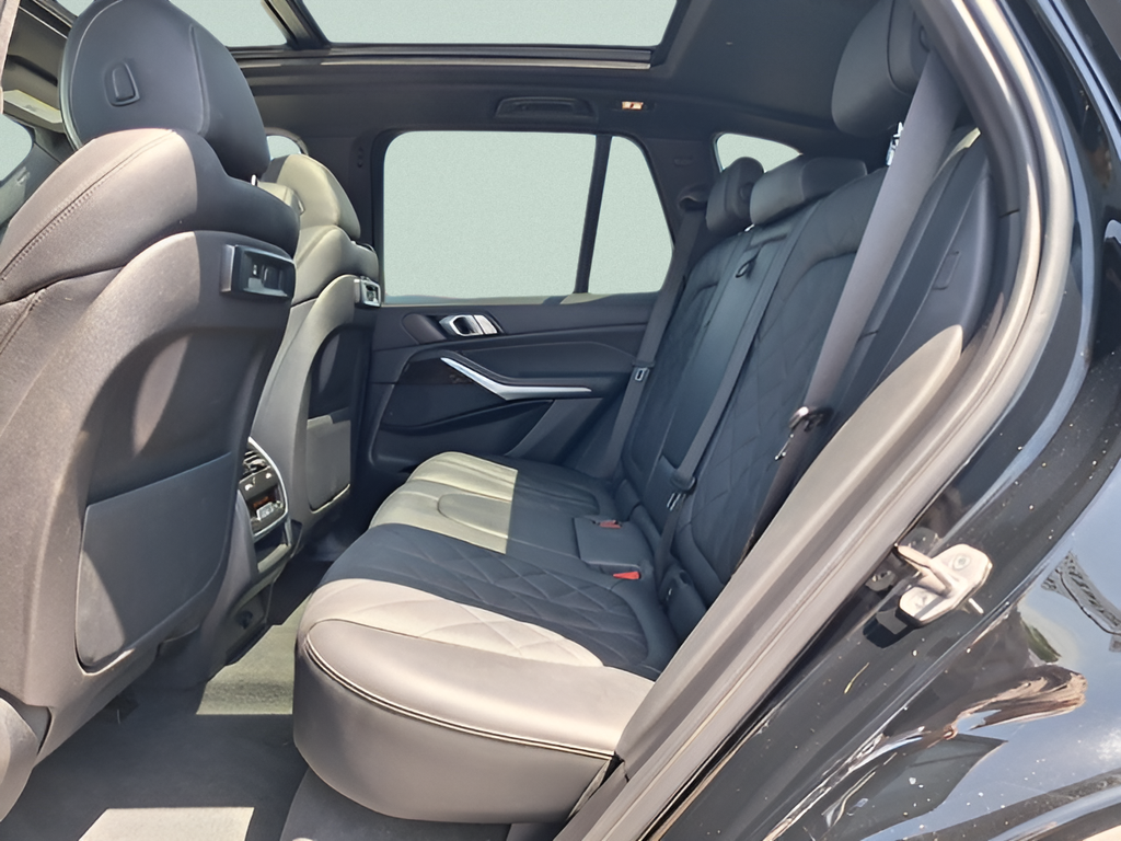 2023 BMW X5 sDrive40i
