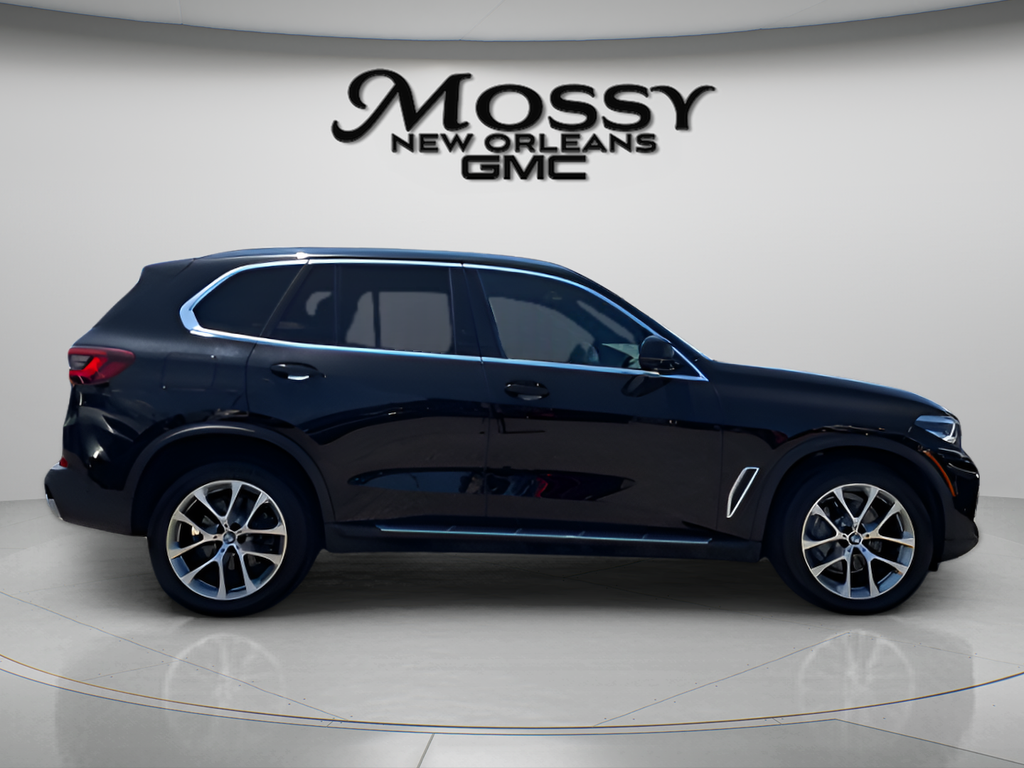 2023 BMW X5 sDrive40i