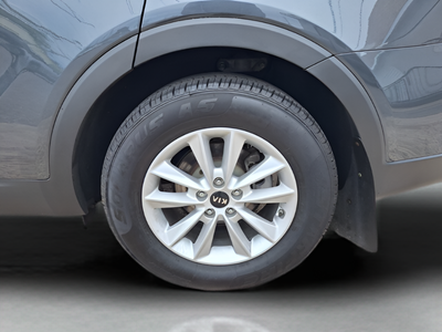 2020 Kia Sorento LX V6