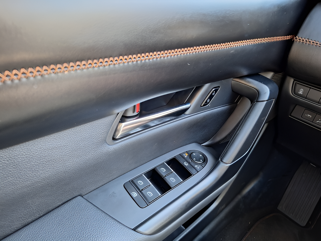 2025 Mazda Mazda CX-50 2.5 S Premium Plus Package