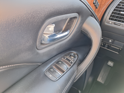 2018 INFINITI QX80 Base