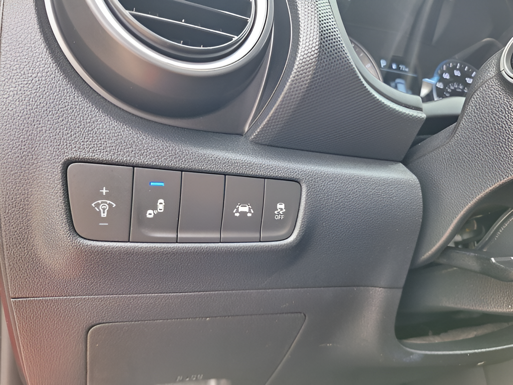2020 Hyundai Kona SEL