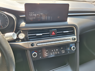 2026 Genesis G70 2.5T