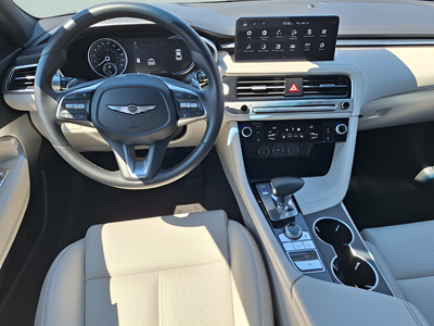 2025 Genesis G70 2.5T