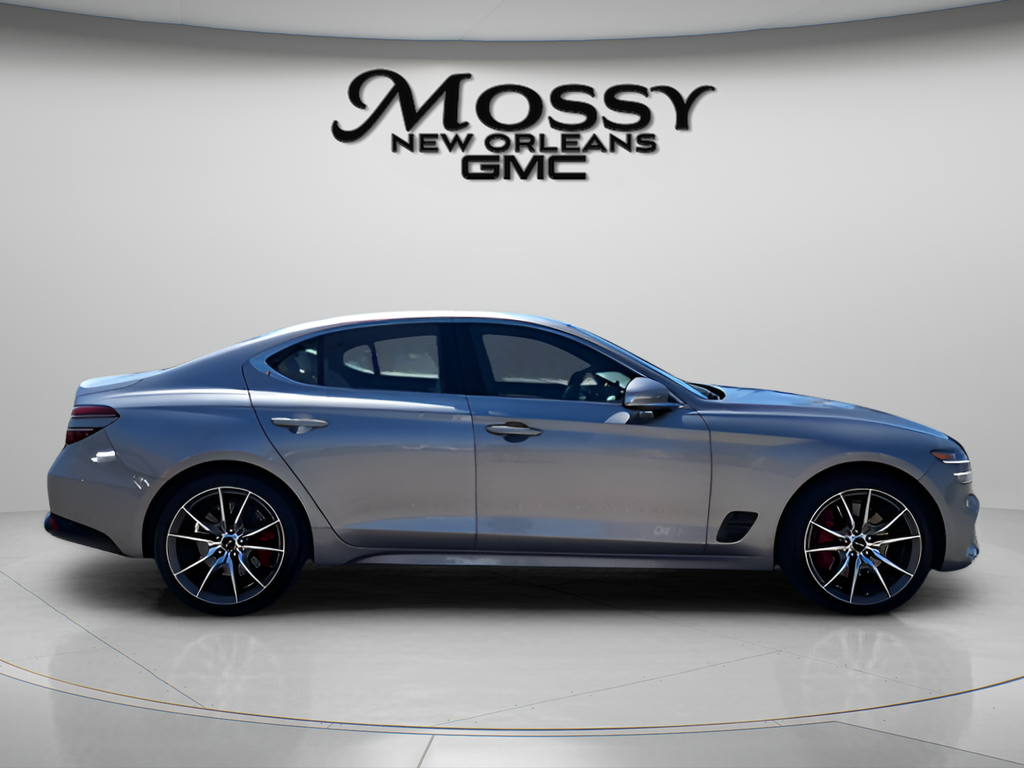 2025 Genesis G70 2.5T