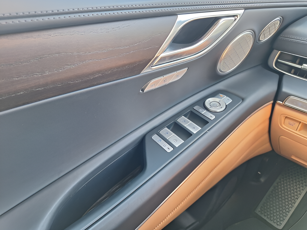 2024 Genesis GV80 Base