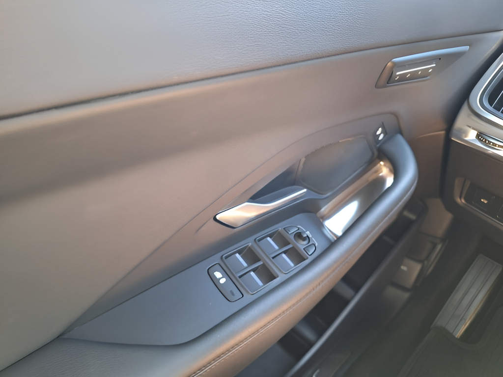 2022 Jaguar E-PACE SE