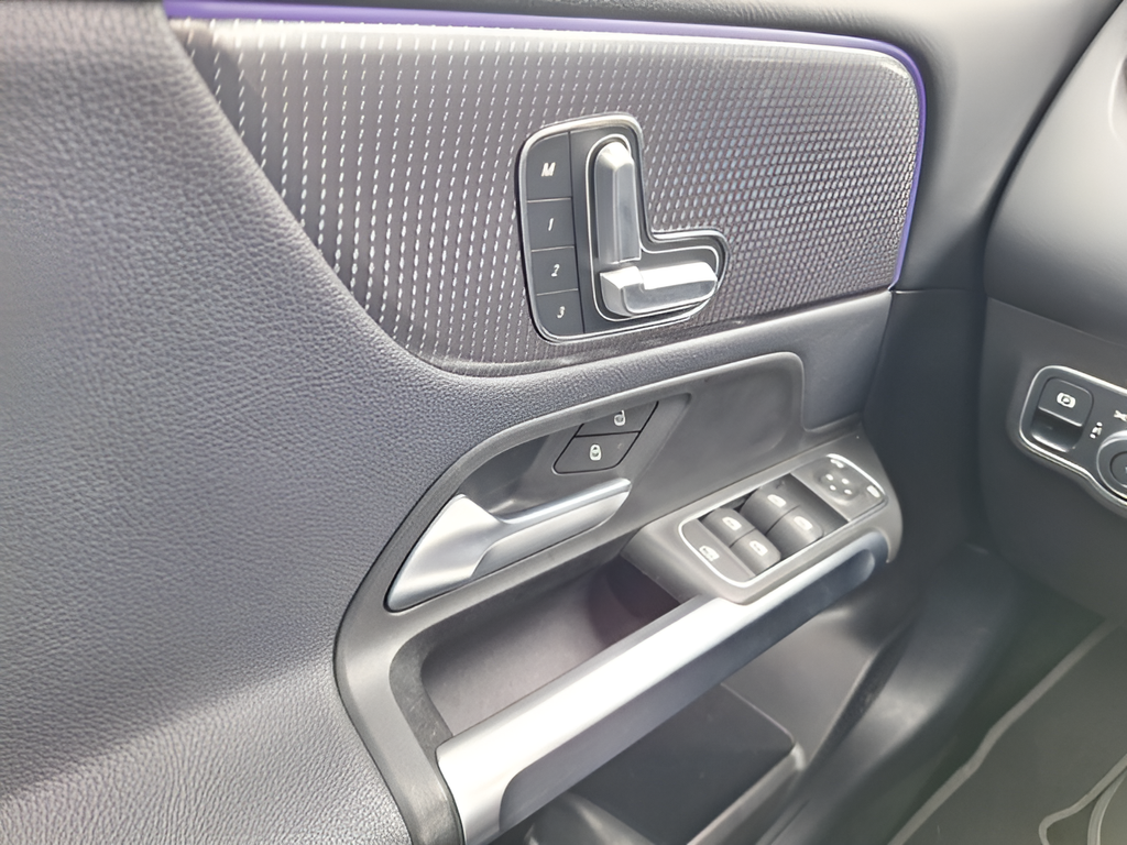 2020 Mercedes-Benz GLB GLB 250