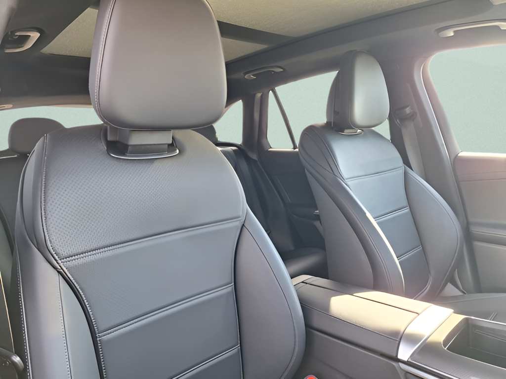 2023 Mercedes-Benz GLC GLC 300