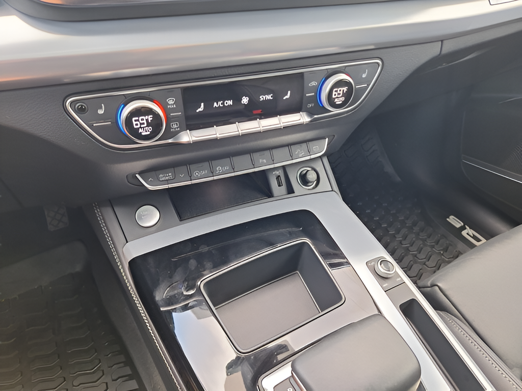 2023 Audi Q5 Sportback S line Premium Plus