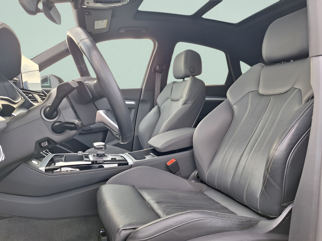 2023 Audi Q5 Sportback S line Premium Plus
