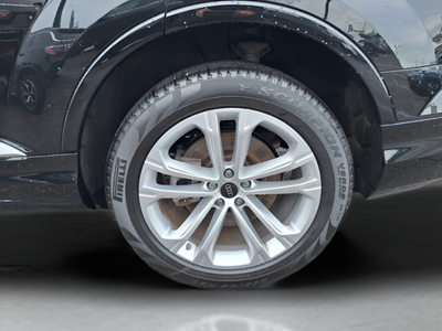 2025 Audi Q7 Premium Plus