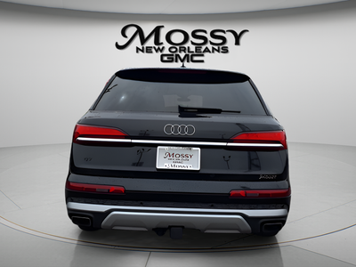 2025 Audi Q7 Premium Plus