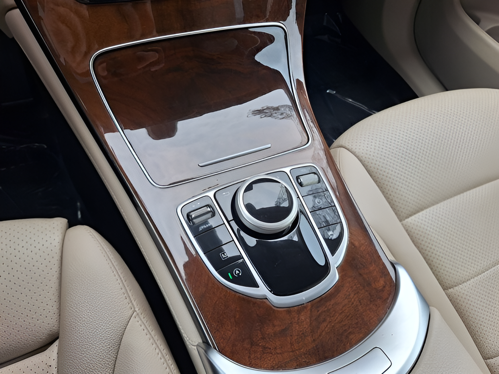 2019 Mercedes-Benz GLC GLC 300