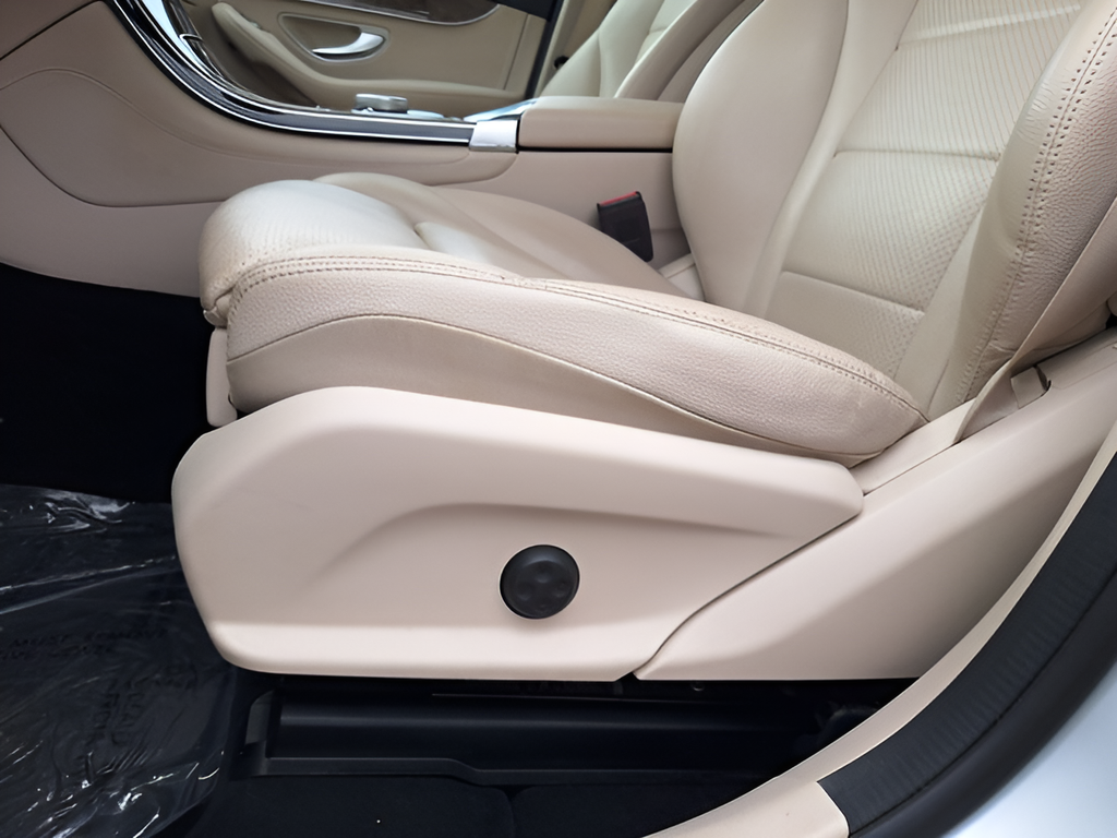 2019 Mercedes-Benz GLC GLC 300