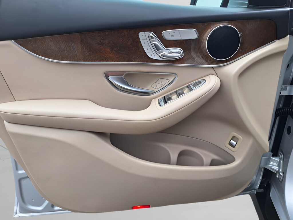 2019 Mercedes-Benz GLC GLC 300