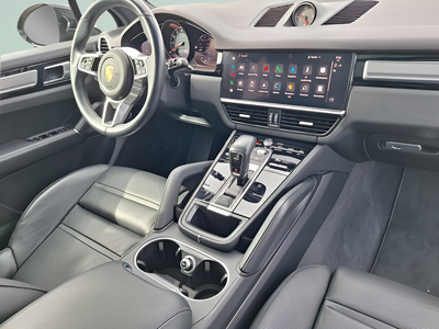 2023 Porsche Cayenne Base