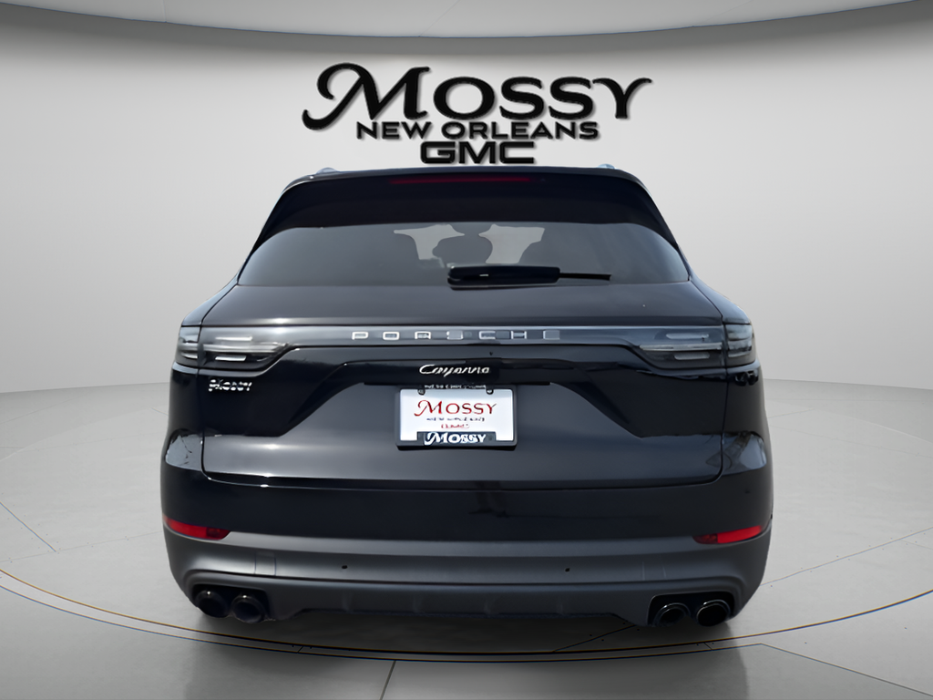 2023 Porsche Cayenne Base