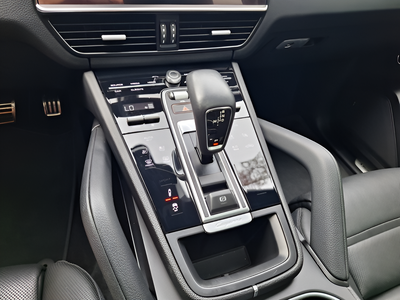 2023 Porsche Cayenne S