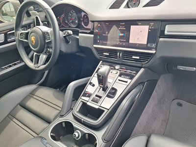 2023 Porsche Cayenne S