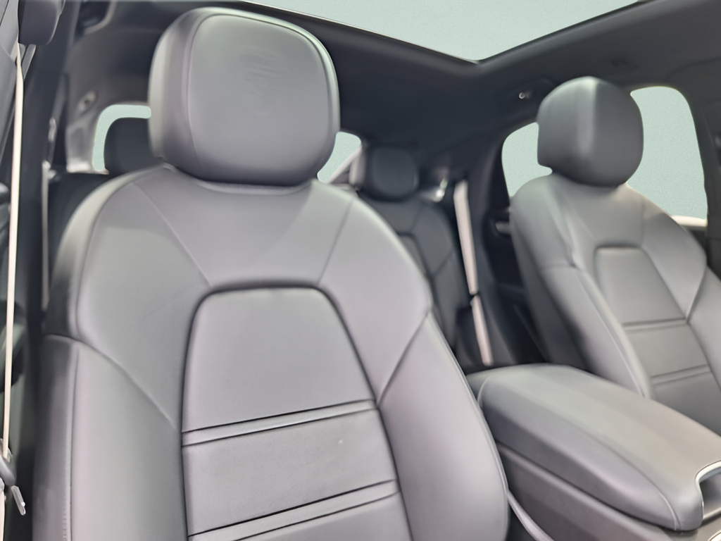 2023 Porsche Cayenne S
