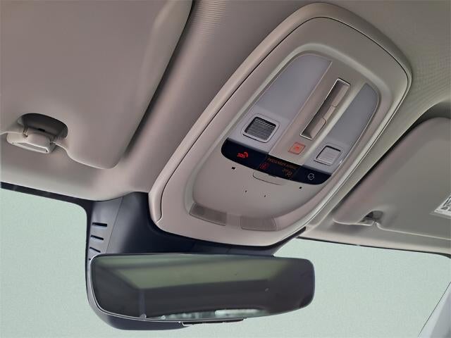 2025 Volvo XC60 Plus