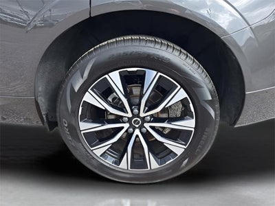 2025 Volvo XC60 Plus