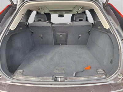 2025 Volvo XC60 Plus