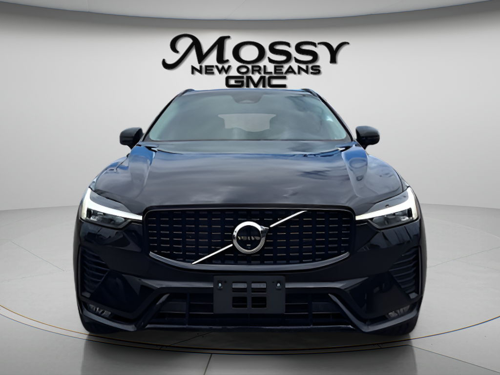 2025 Volvo XC60 Plus