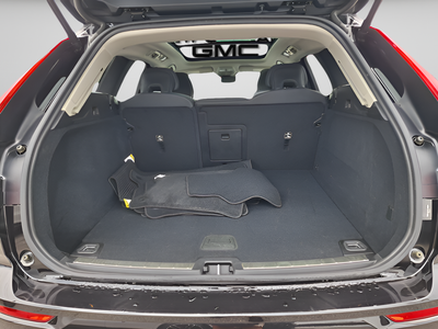 2025 Volvo XC60 Plus