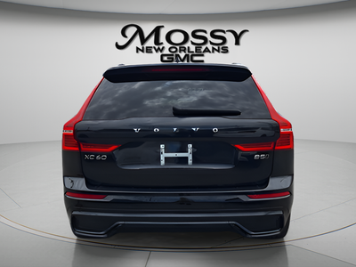 2025 Volvo XC60 Plus