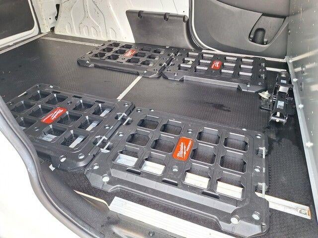 2022 RAM ProMaster City Cargo Van Tradesman